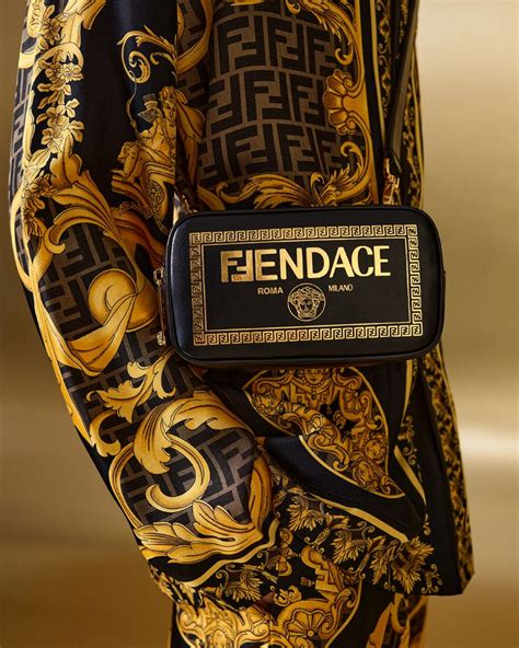 borse fendi versace|versace fendace.